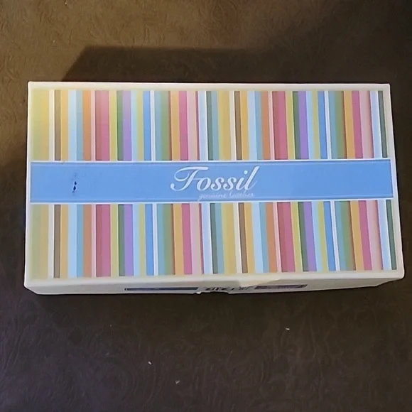 Fossil Vintage Pop Stitch Gold Clutch/Wallet NEW WITH TAGS - Picture 3 of 11